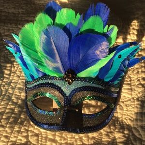Feather Mask